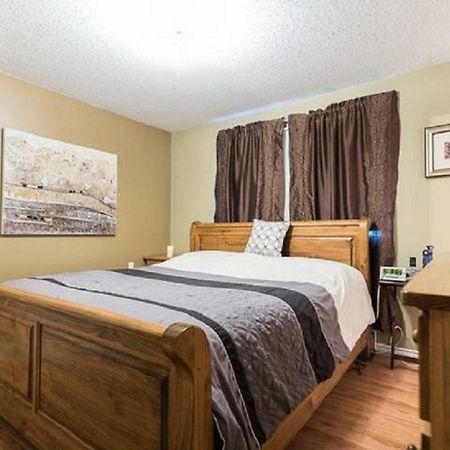 Wild North Bed & Rest Bed and Breakfast Whitehorse Exteriör bild