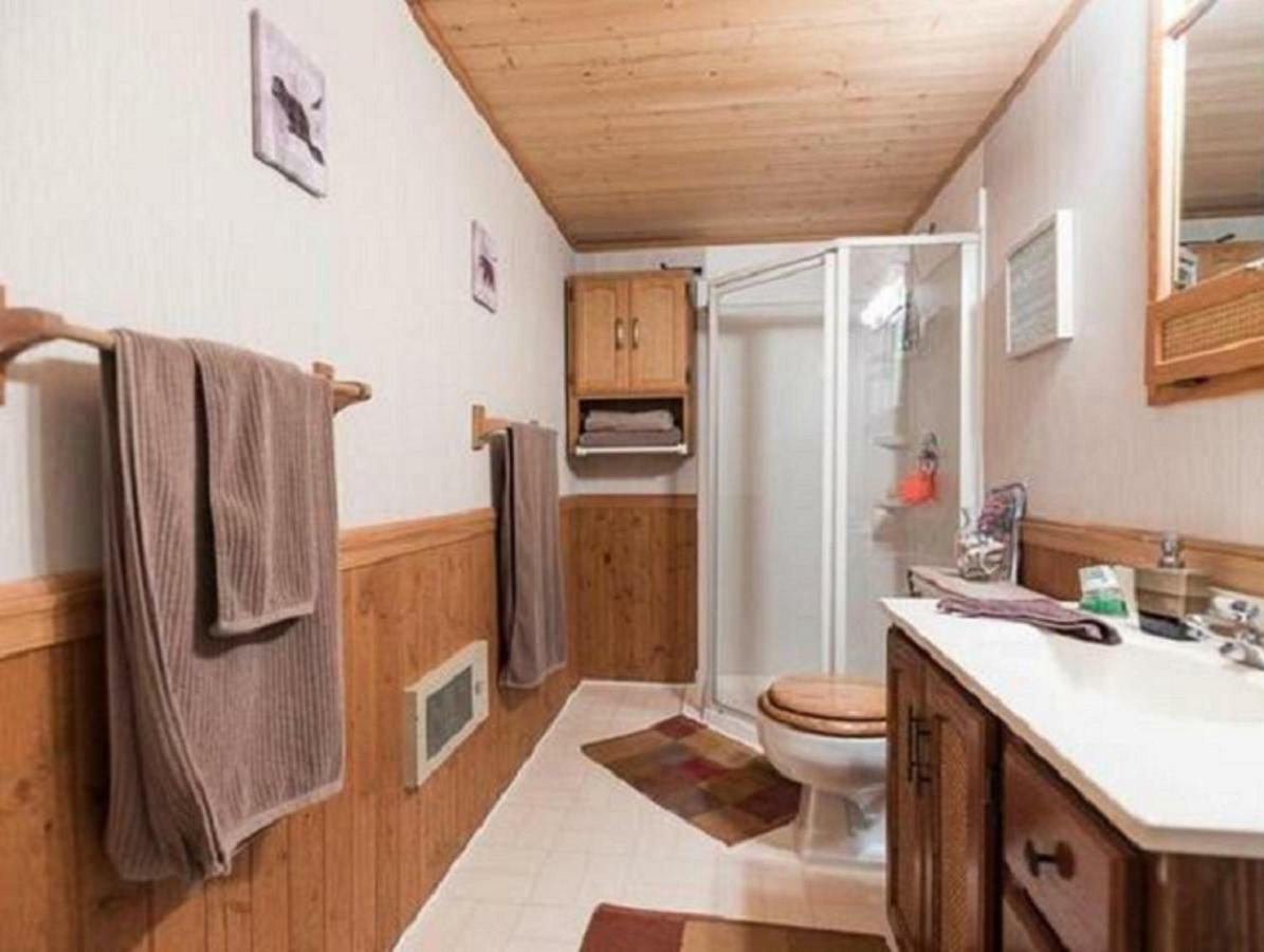 Wild North Bed & Rest Bed and Breakfast Whitehorse Exteriör bild